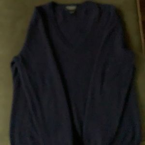 Cashmere V neck sweater